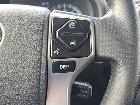 Used 2018 Toyota 4Runner Limited AWD/4WD image 19