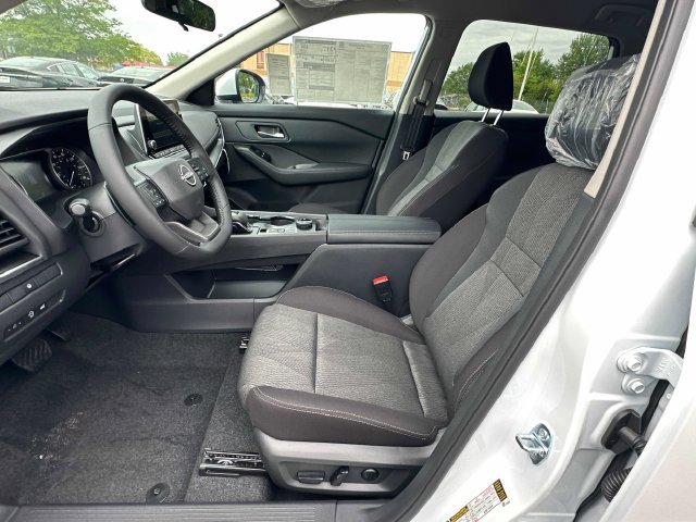 New 2026 Nissan Rogue SV AWD/4WD image 21