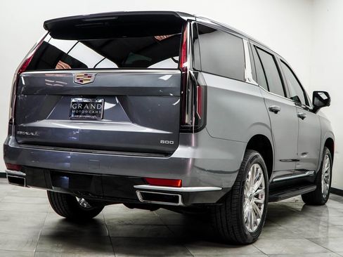 Used 2021 Cadillac Escalade Premium Luxury image 12