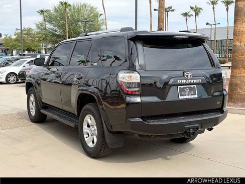 Used 2024 Toyota 4Runner SR5 Premium w/ Moonroof Package AWD/4WD image 4
