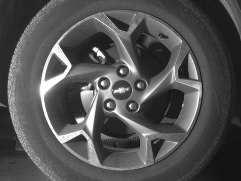 Used 2025 Chevrolet Trax LT w/ LT Convenience Package FWD image 12