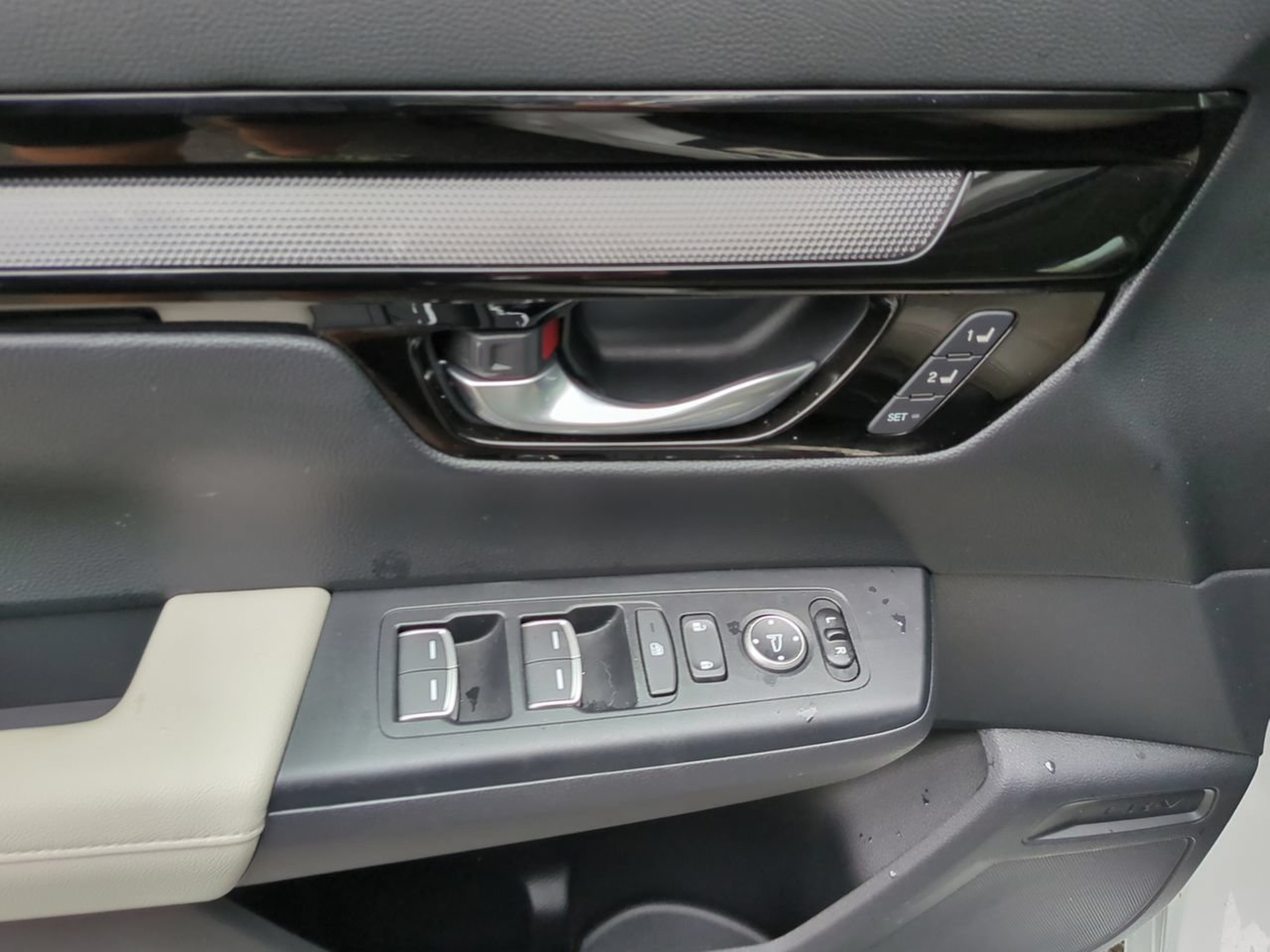 Certified 2024 Honda CR-V EX-L image 17
