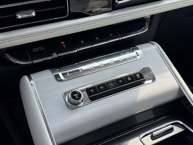 New 2027 Lincoln Aviator Reserve AWD/4WD image 28