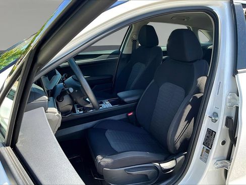 Used 2025 Kia K5 LXS FWD image 22