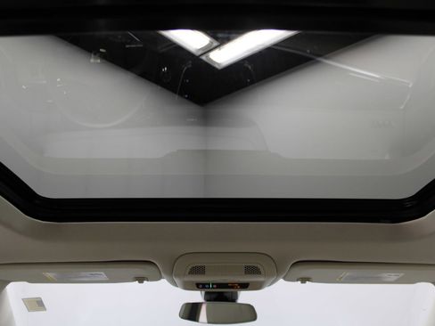 Certified 2024 Cadillac XT6 Premium Luxury w/ LPO, Floor Liner Package image 20