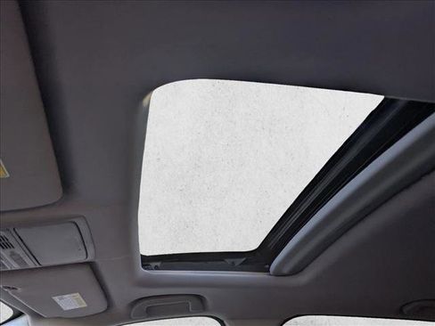 Used 2020 Honda CR-V Touring image 23