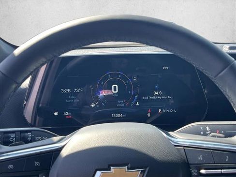 Used 2025 Chevrolet Equinox LT image 12