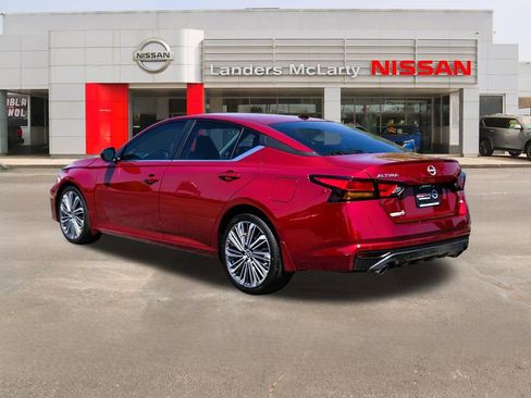 New 2026 Nissan Altima 2.5 SV w/ SV Premium Package image 5