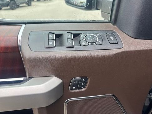 Used 2021 Ford F350 King Ranch w/ King Ranch Ultimate Package AWD/4WD image 26