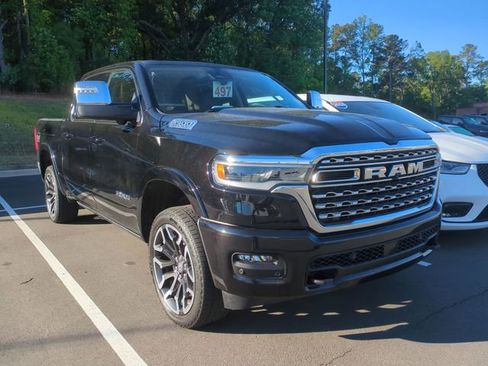 Used 2025 RAM 1500 Limited AWD/4WD image 5