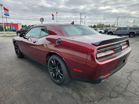 Used 2018 Dodge Challenger R/T Plus image 5
