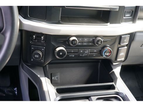 Used 2023 Ford F250 XLT image 23
