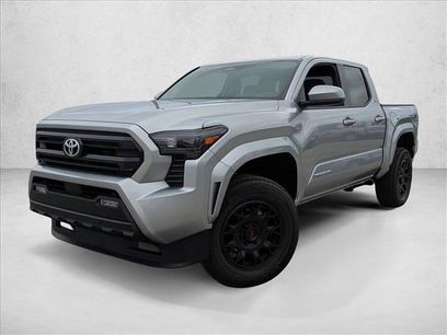 New 2025 Toyota Tacoma SR5