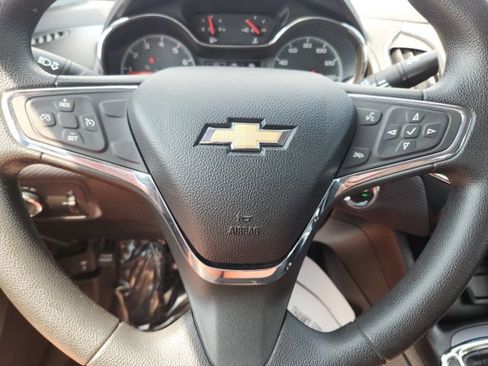 Used 2019 Chevrolet Cruze LT w/ Convenience Package FWD image 21