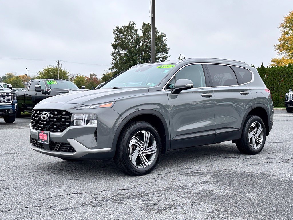 Used 2023 Hyundai Santa Fe SEL w/ Winter Weather Package AWD/4WD image 2