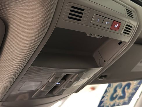 Used 2019 Volkswagen Jetta SEL Premium image 21