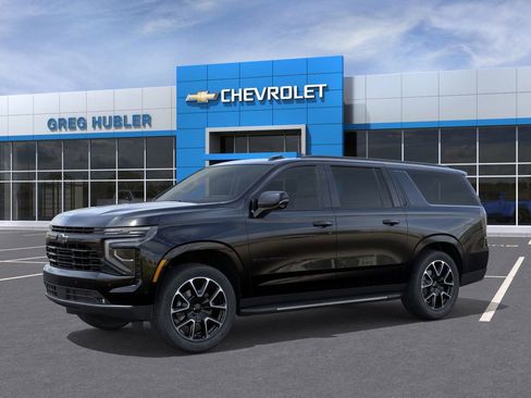 New 2026 Chevrolet Suburban RST w/ Advanced Technology Package image 2