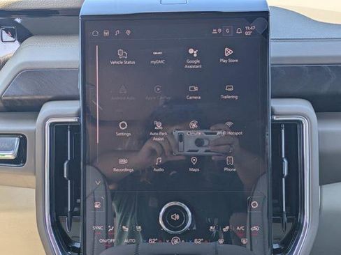 New 2026 GMC Yukon XL Denali w/ Sun & Power Step Package RWD image 21