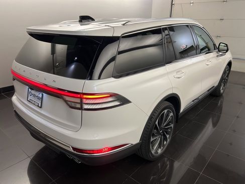 New 2026 Lincoln Aviator Reserve image 6