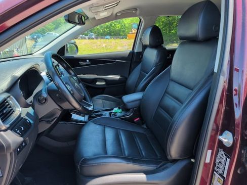Used 2018 Kia Sorento EX AWD/4WD image 13