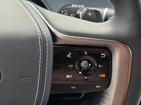 New 2026 INFINITI QX80 4WD image 20