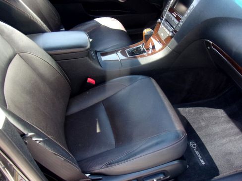 Used 2010 Lexus ES 350 image 17
