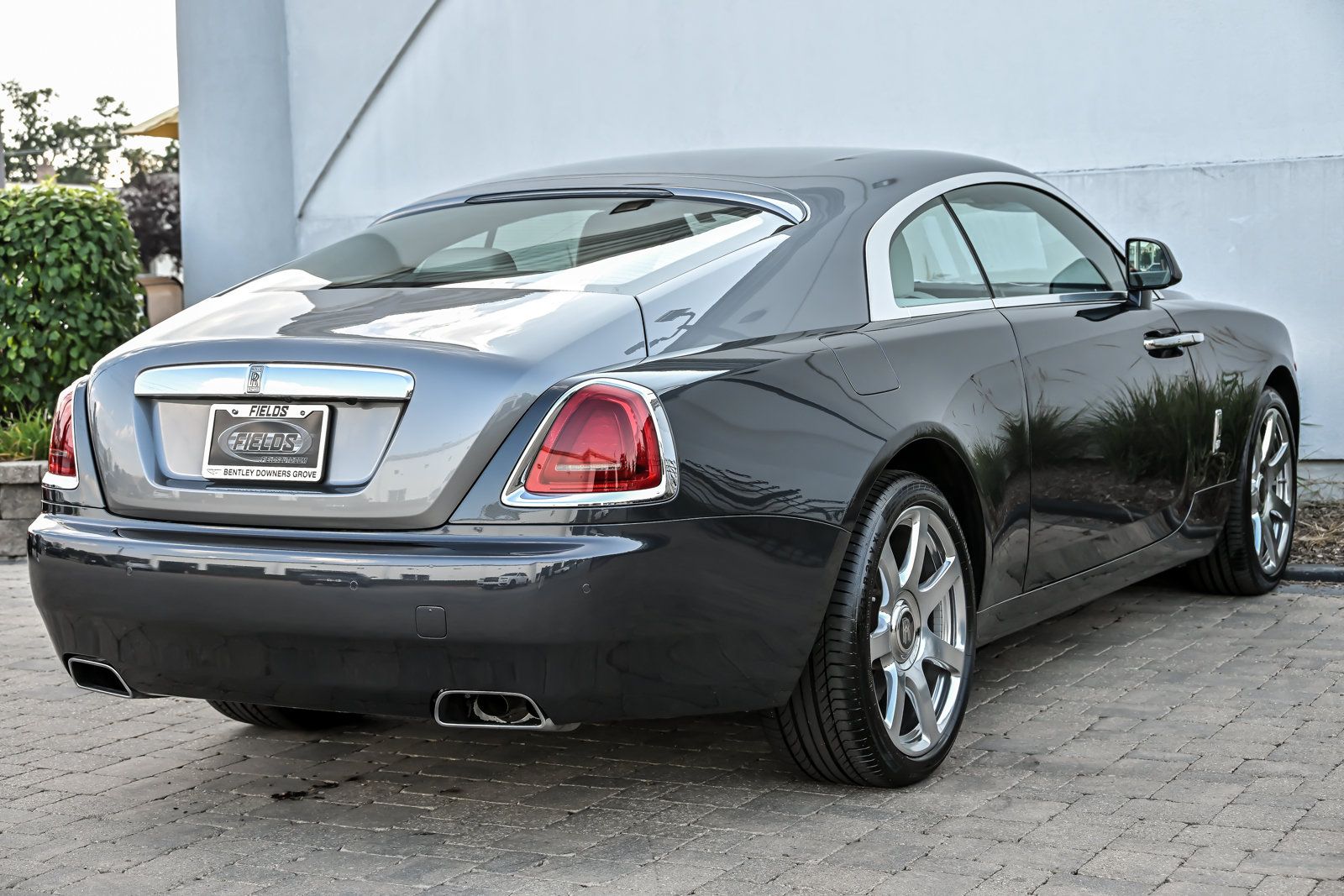 Used 2016 Rolls-Royce Wraith RWD image 13