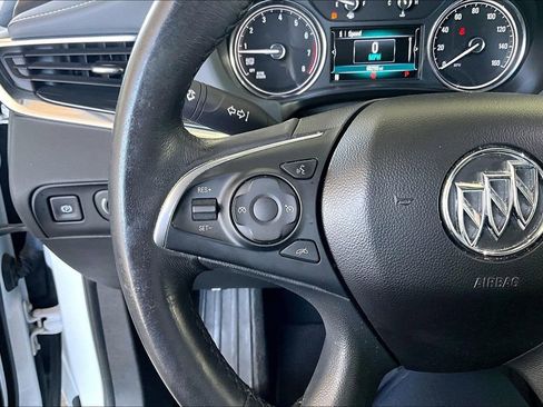 Used 2018 Buick Enclave Essence AWD/4WD image 7