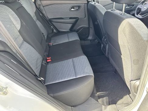 Certified 2023 Nissan Rogue SV image 23