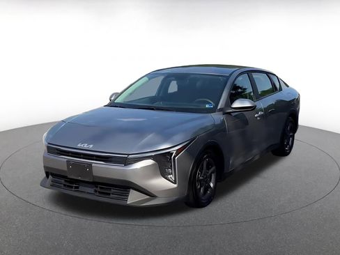 Used 2025 Kia K4 FWD image 7