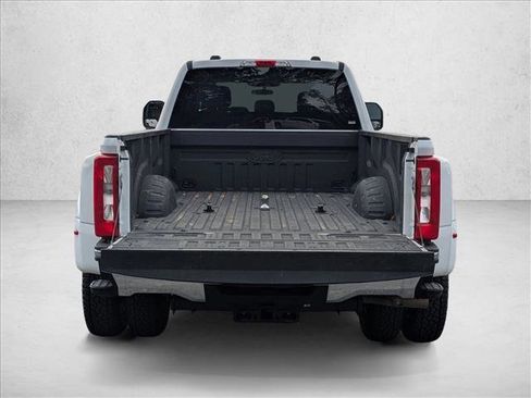 Used 2025 Ford F350 XLT image 6