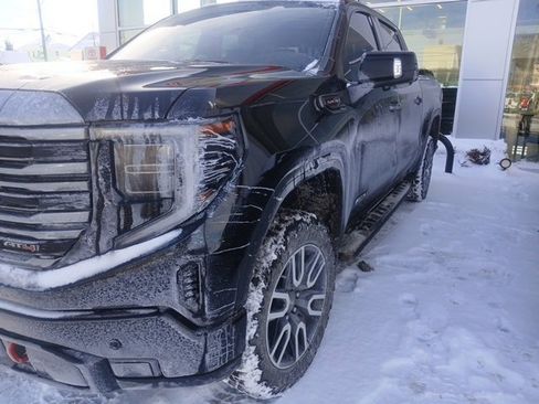 Used 2024 GMC Sierra 1500 AT4 w/ Technology Package image 1