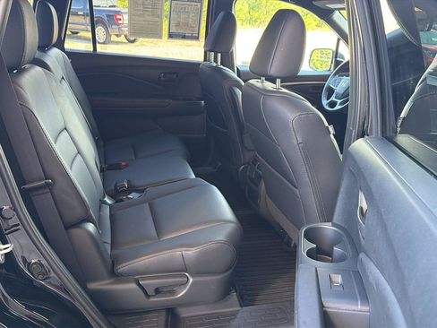 Used 2023 Honda Passport EX-L image 12