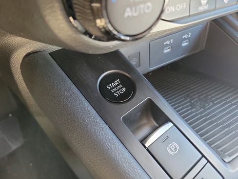 New 2026 Nissan Kicks SV FWD image 23