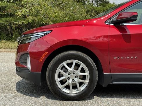 Used 2023 Chevrolet Equinox LT image 10
