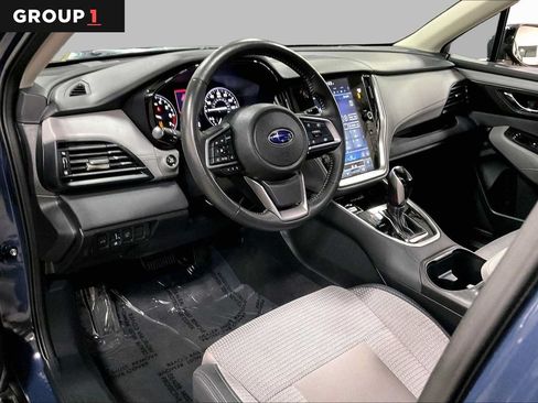 Used 2024 Subaru Outback Premium AWD/4WD image 17