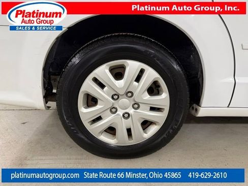 Used 2017 Dodge Grand Caravan SE FWD image 50