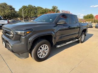Used 2025 Toyota Tacoma SR5 RWD video 1