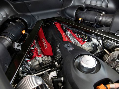 Certified 2021 Ferrari SF90 Stradale AWD/4WD image 29