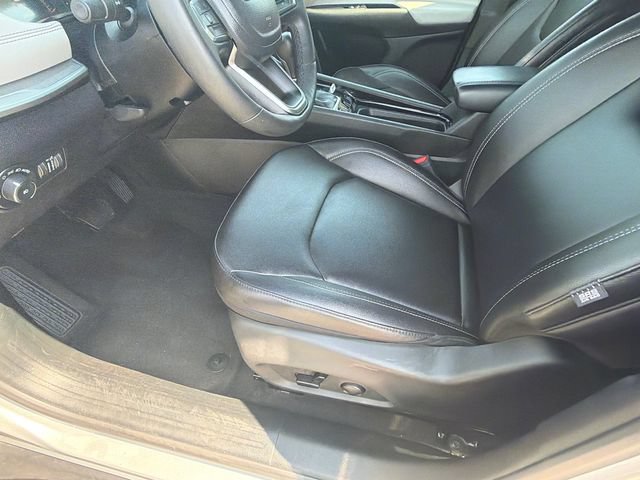 Used 2025 Jeep Compass Limited AWD/4WD image 9