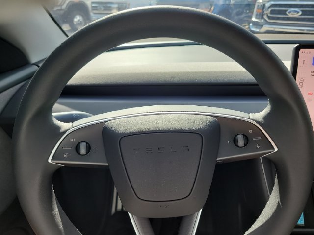 Used 2026 Tesla Model Y Long Range AWD/4WD image 28