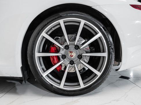 Used 2016 Porsche 911 Carrera S image 14