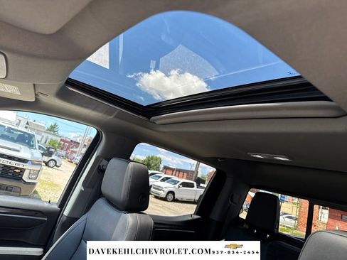 Used 2022 Chevrolet Silverado 1500 LTZ w/ LTZ Premium Package AWD/4WD image 14