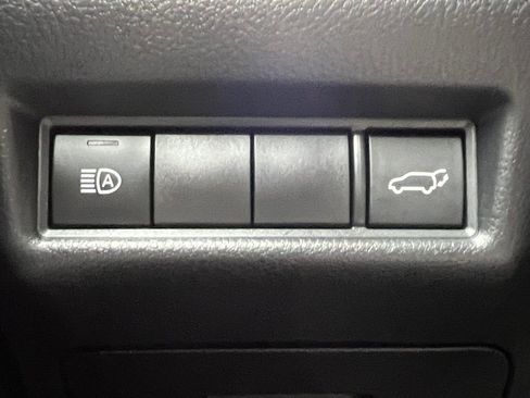 Used 2024 Toyota Grand Highlander XLE image 25