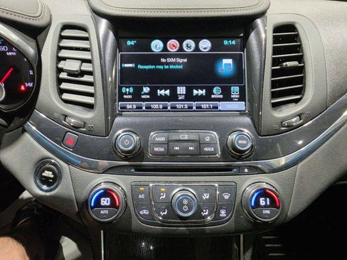 Used 2018 Chevrolet Impala Premier FWD image 31