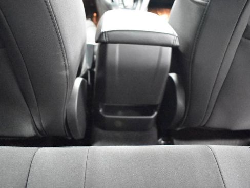 Used 2017 Ford Focus SE image 21