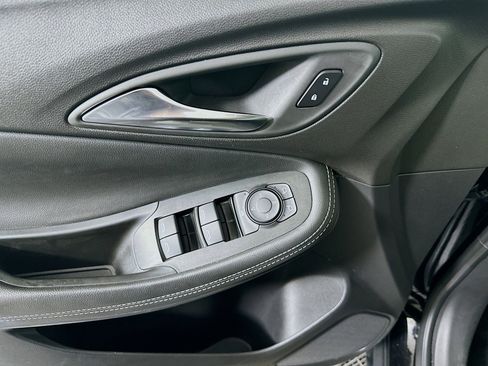 Used 2025 Buick Encore GX Preferred image 15