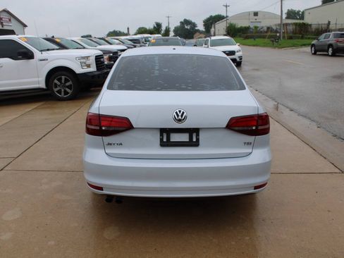 Used 2017 Volkswagen Jetta S FWD image 7