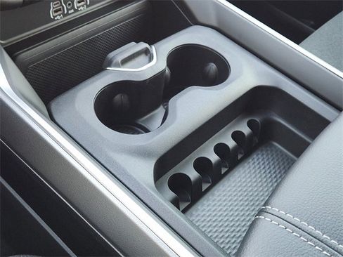 New 2026 RAM 1500 Express image 15