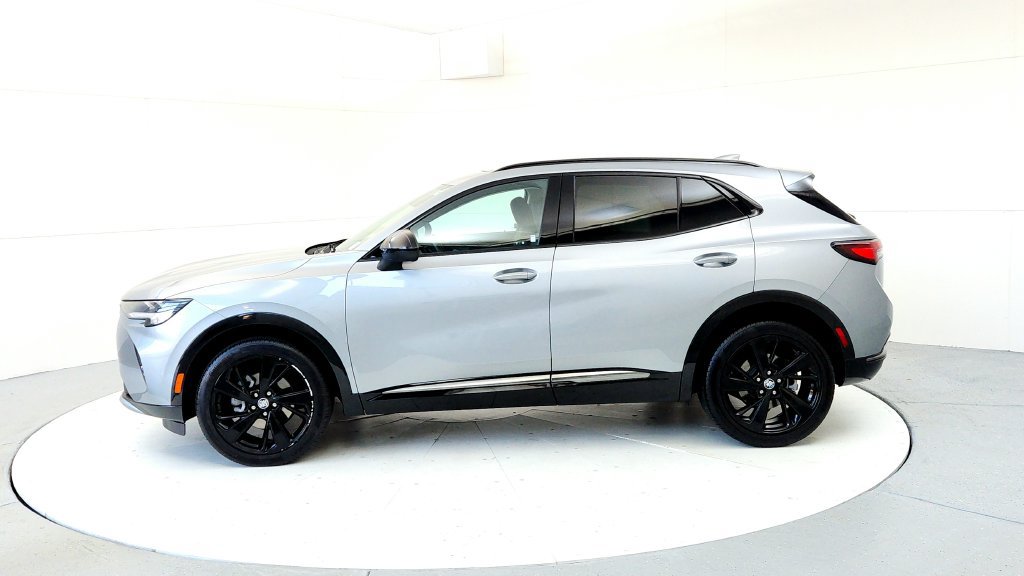 Used 2023 Buick Envision Essence w/ Sport Touring Package AWD/4WD image 3